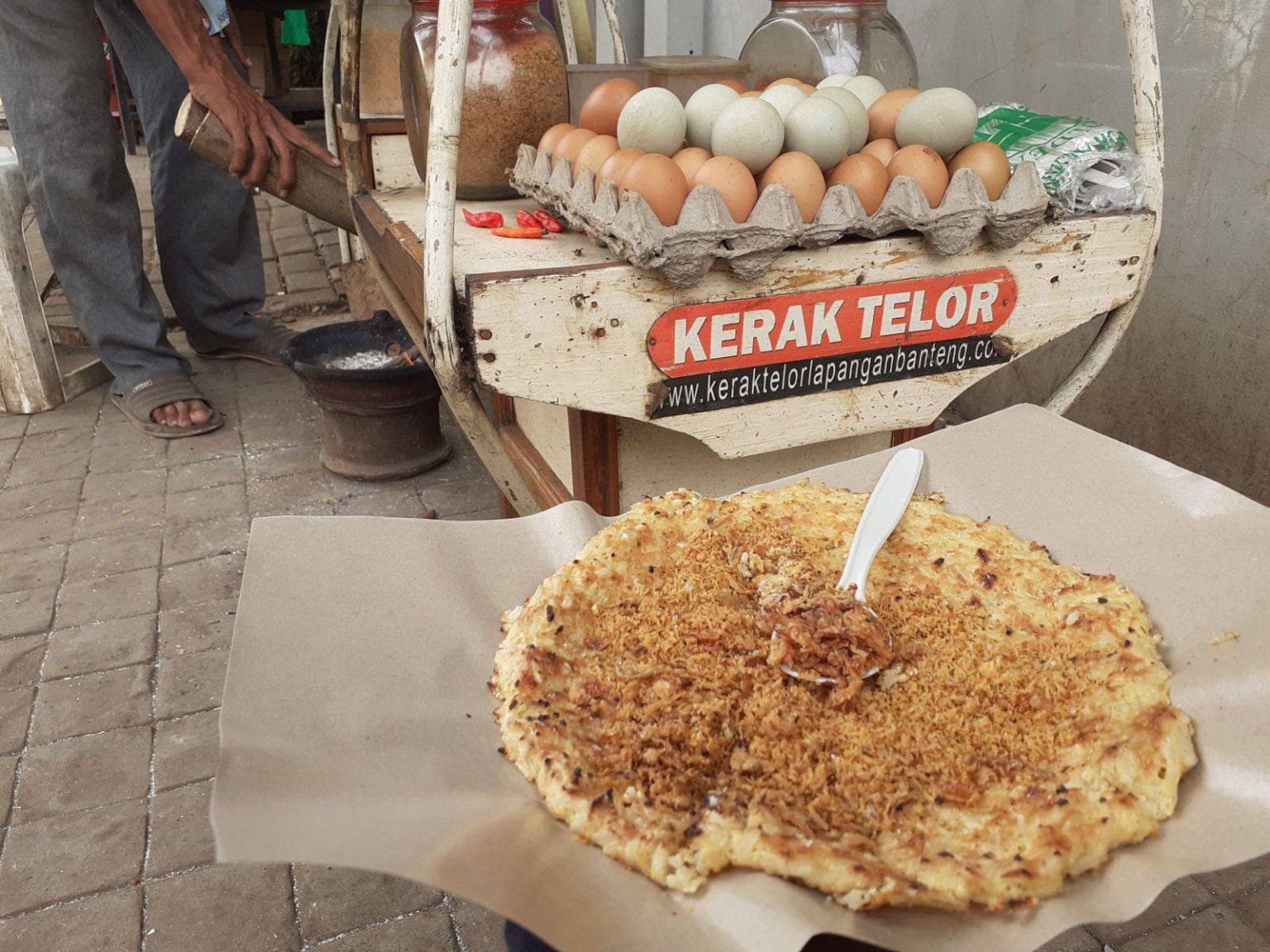 kerak telor betawi jakarta