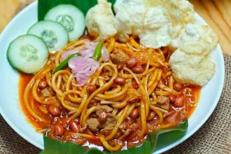 makanan-khas-Mie-aceh