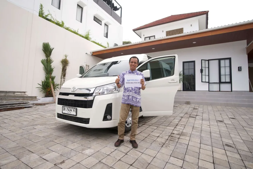 sewa hiace bali