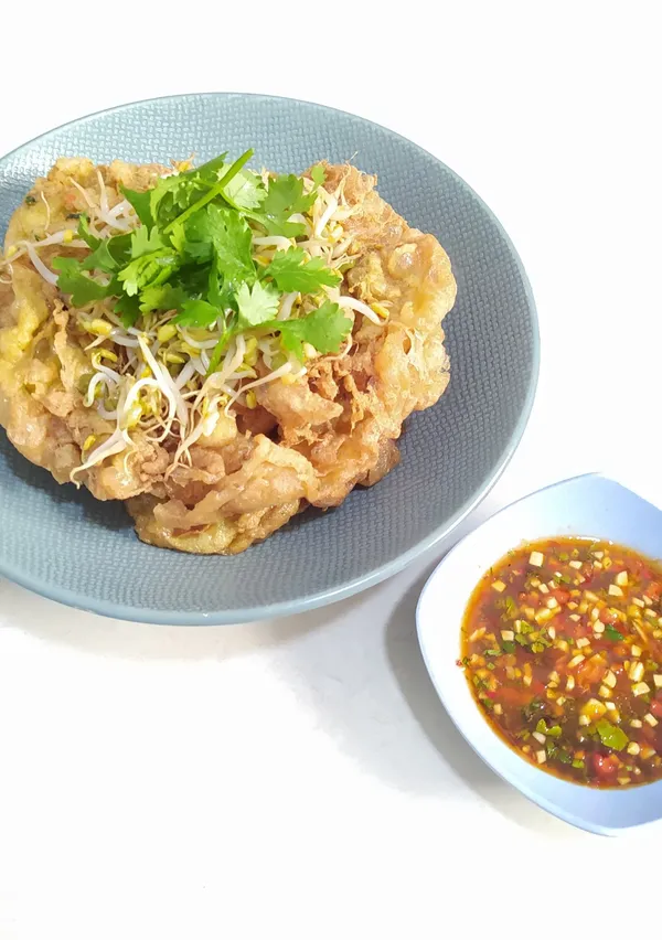 Thai Crispy Omelette