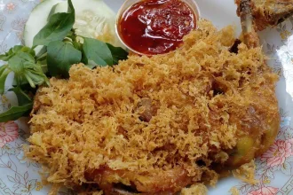 ayam goreng kremes