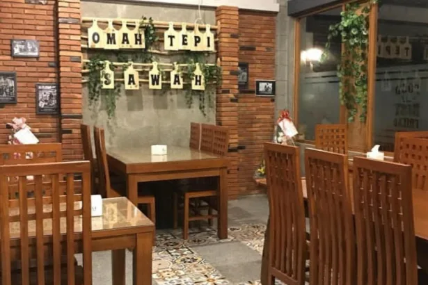 omah tepi sawah