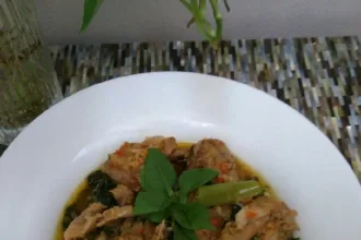 Bebek Peking Bumbu (Masakan Manado)