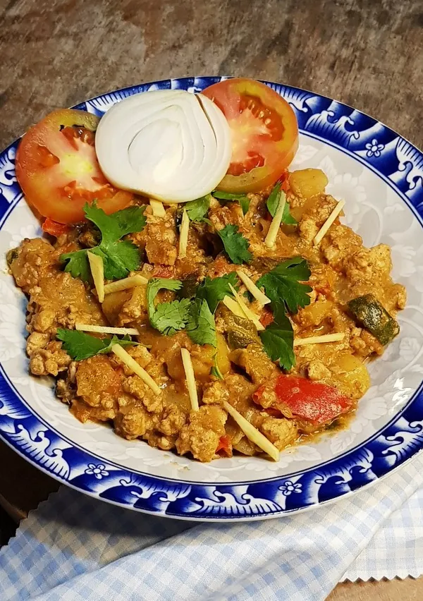 Chicken Keema Karahi Pakistan