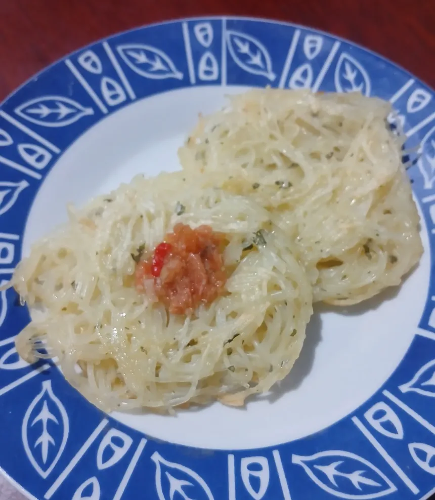 Dadar Bihun Tapioka dengan Sambal Serai