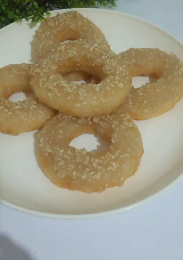 Noum Kong Tradisional Cambodia Donuts