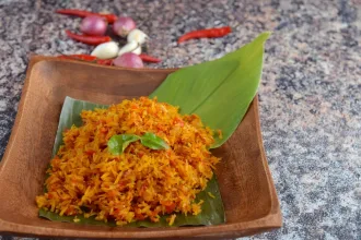 serundeng kelapa
