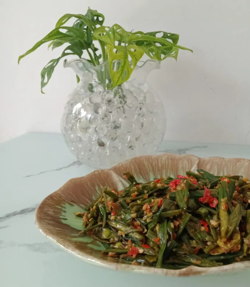 Oseng Genjer (Masakan Khas Betawi)