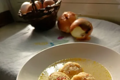Canederli Knödel (Sup Kaldu Bakso ala Swiss, Jerman,Austria atau Italia Utara)versi halal